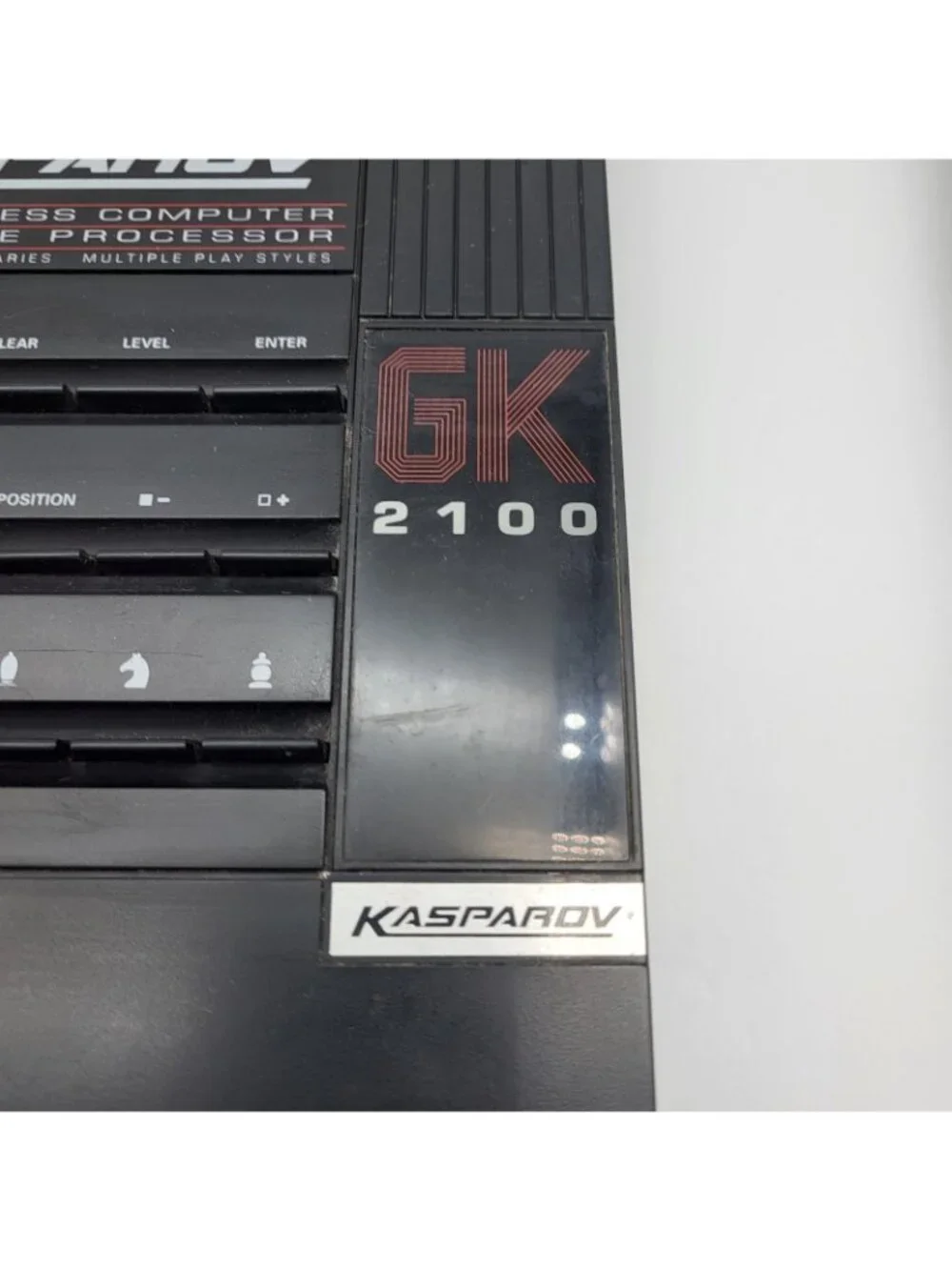 Saitek Kasparov GK 2100 Chess Computer trainer Vintage 90’s magnetic works